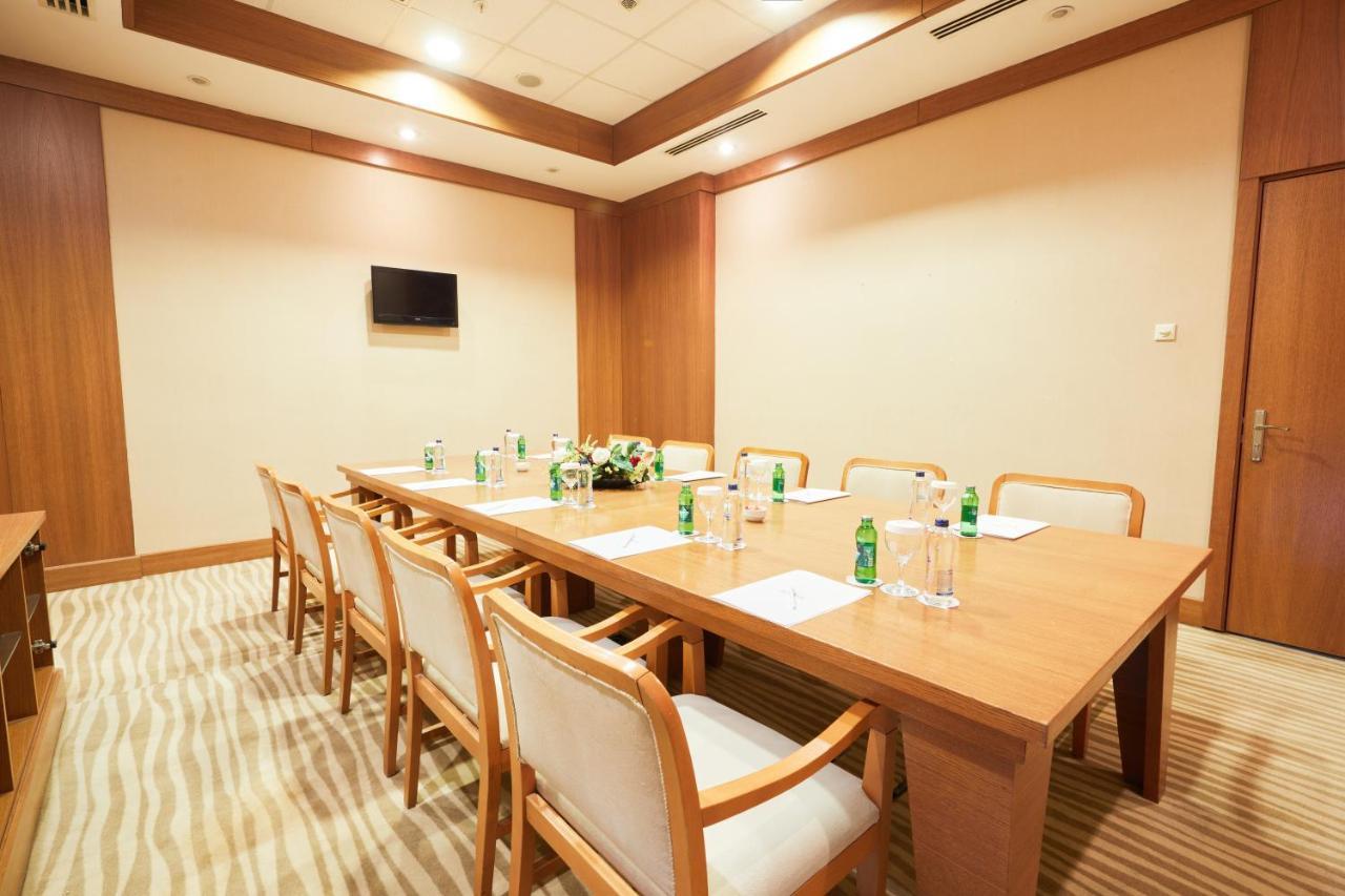 代尼兹利德德曼公园酒店 外观 照片